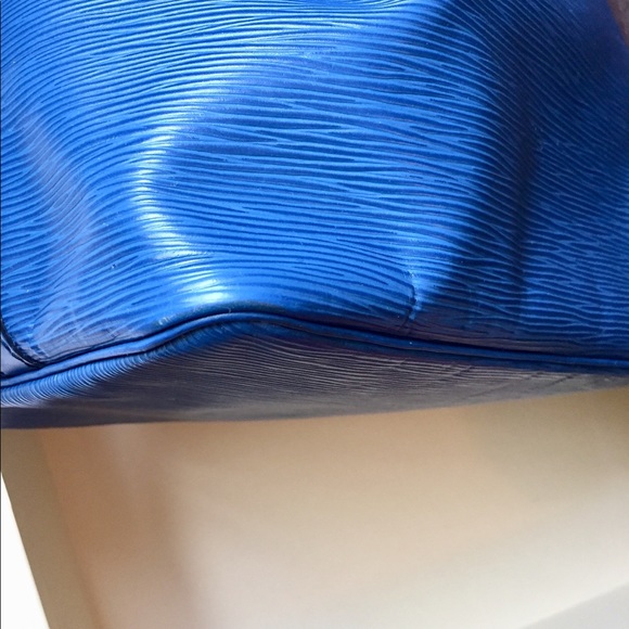 ‼️SOLD‼️LV Toledo Blue Epi Petit Noe Bag - Picture 8 of 16
